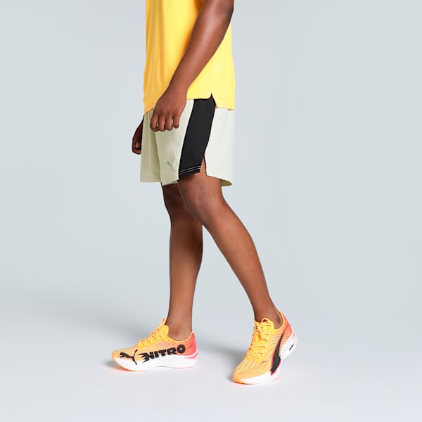 RUN VELOCITY ULTRAWEAVE Men's  7" Running Shorts, Desert Dust, extralarge-IND